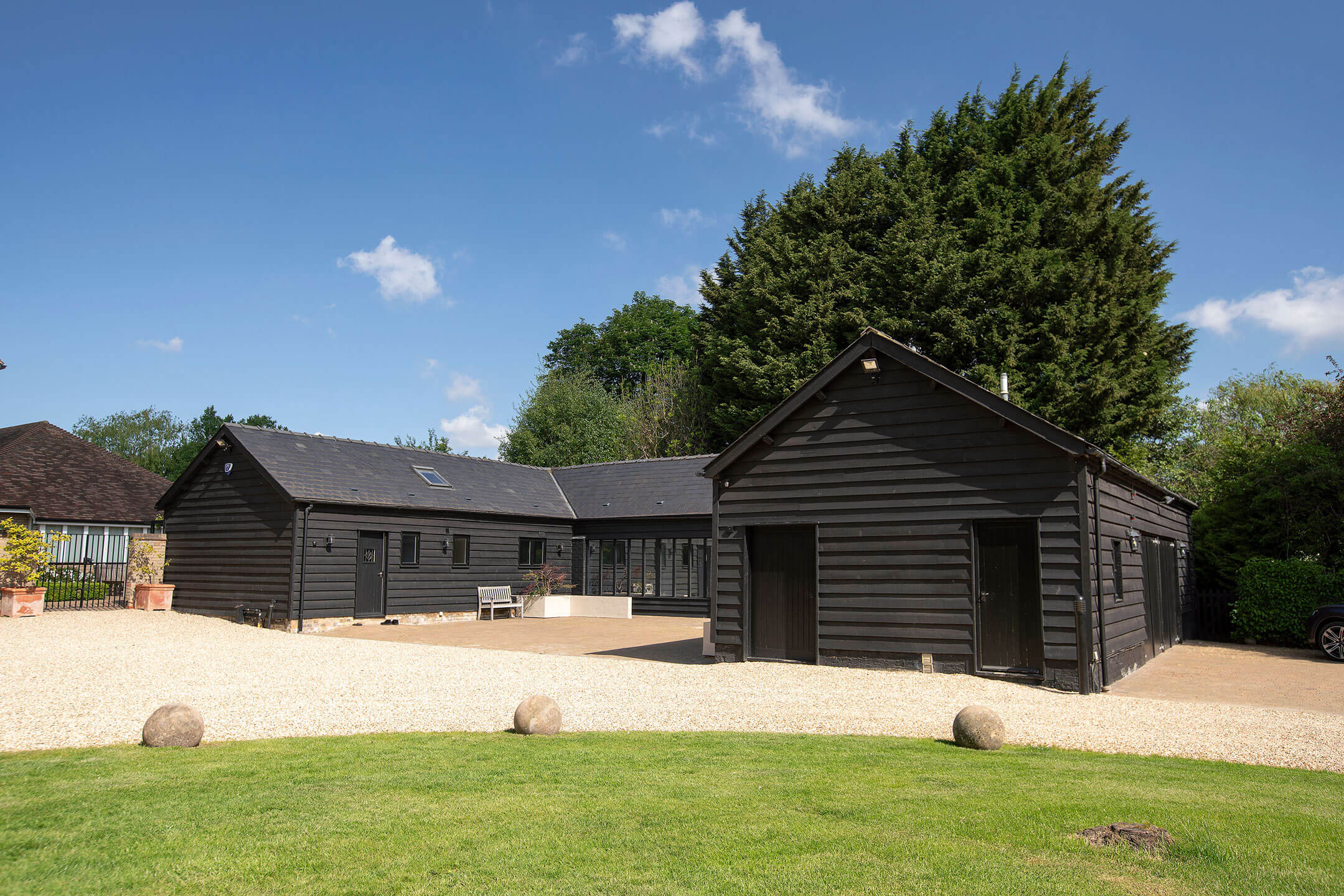 The Form Practice is located in a beautiful renovated barn in Hardwick near Cambridge offering various Health & Wellness services including Osteopath, K Laser and Pilates with ample free parking